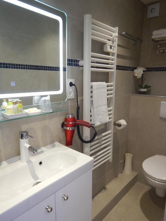 Classic Double Room,986408827:JPEG