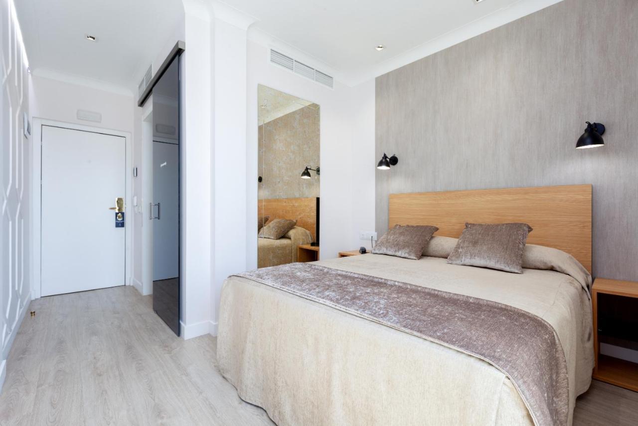 Chambre Simple Premium avec Terrasse - Vue sur la Puerta del Sol