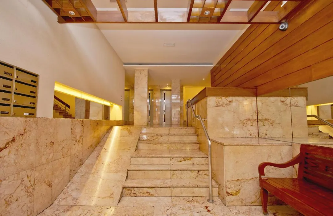 Barcelona City Seven Hostal-1