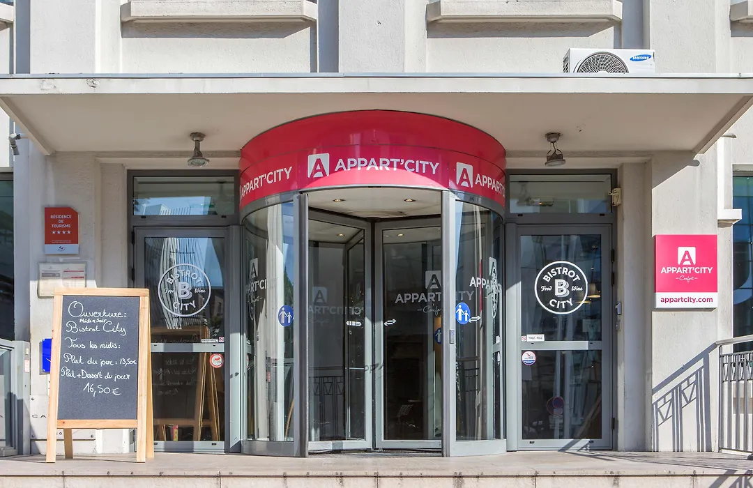 Appart'City Classic Lyon Part-Dieu-1
