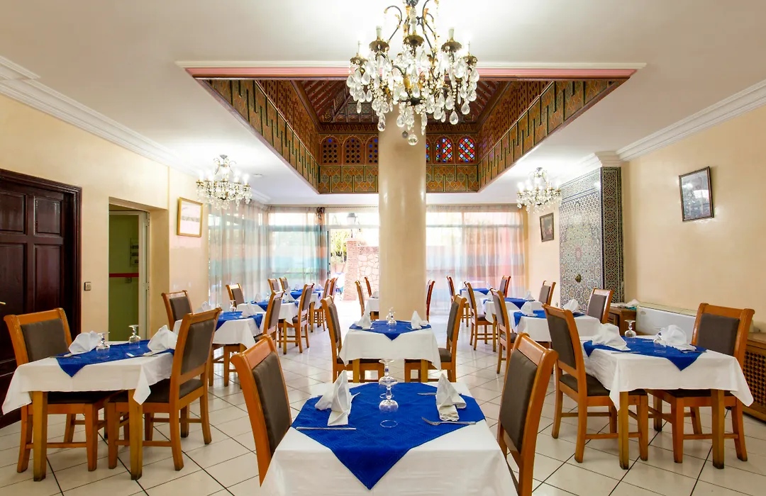 Hotel Akabar-1