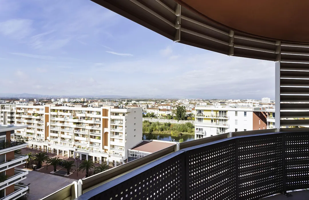Appart-Hôtel Mer&Golf City Perpignan Centre-1