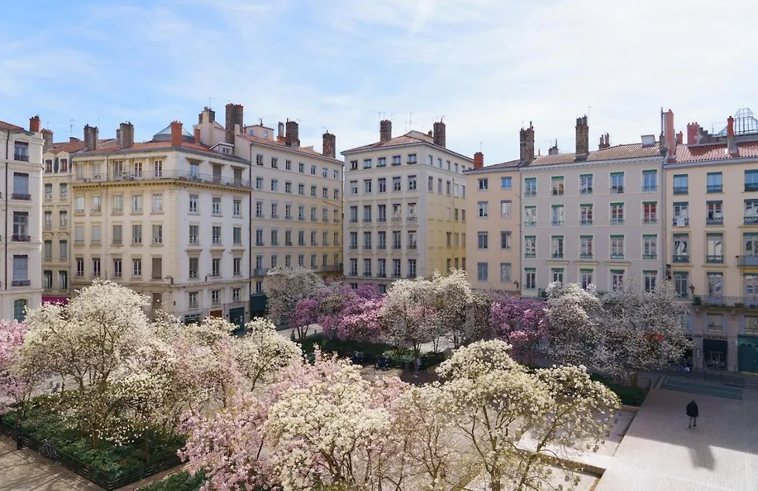 Hotel du Théatre-1