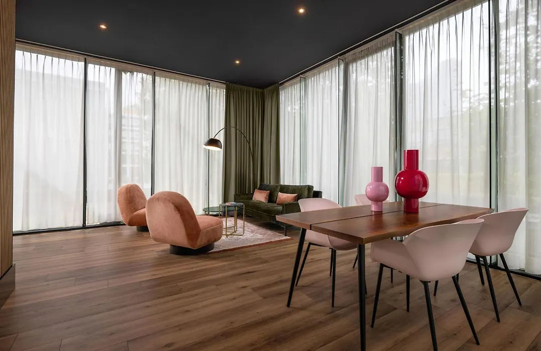 Hotel2Stay-1