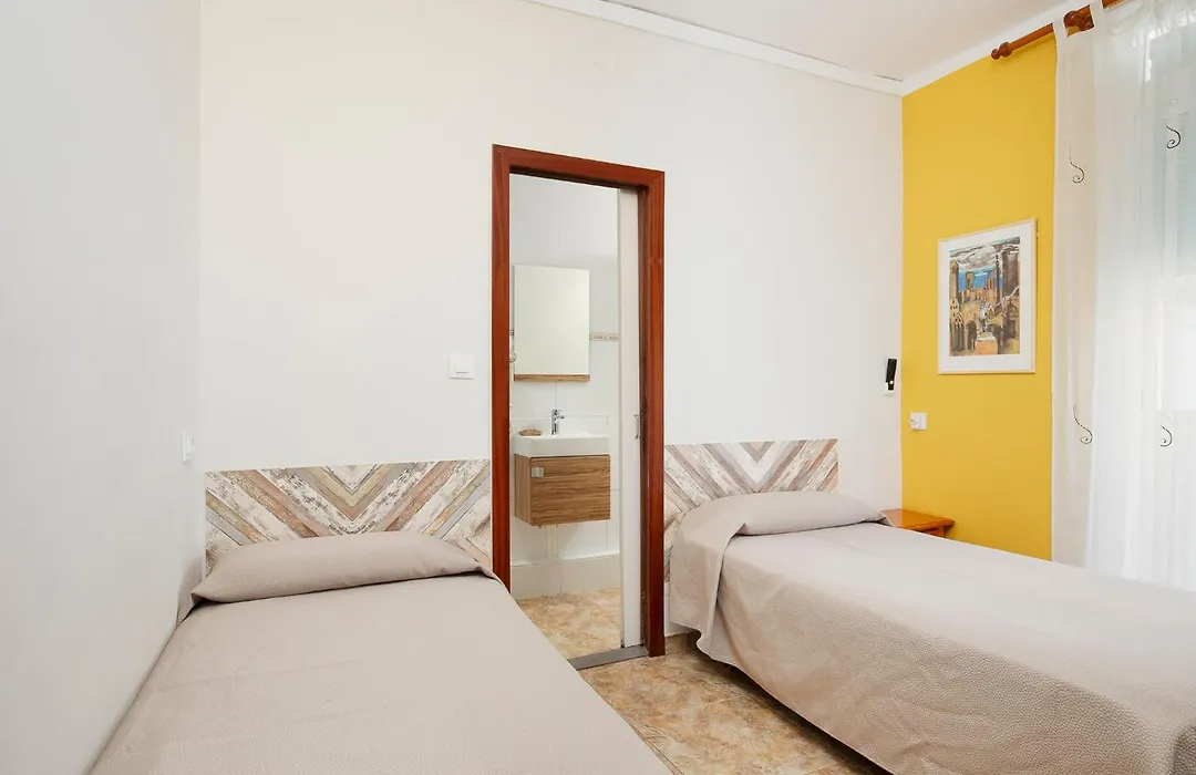 Hostal Santa Ana-1