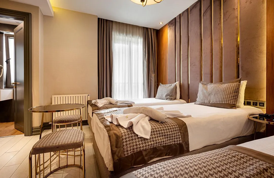 Santra Hotel-1