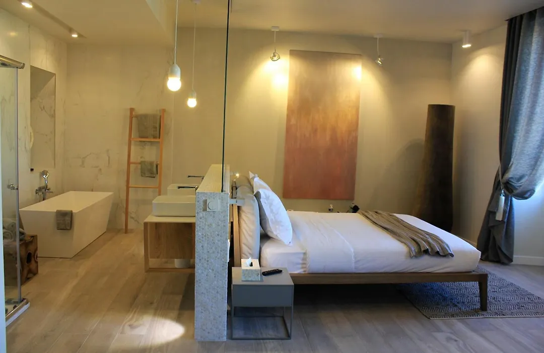 Les Suites Massena-1