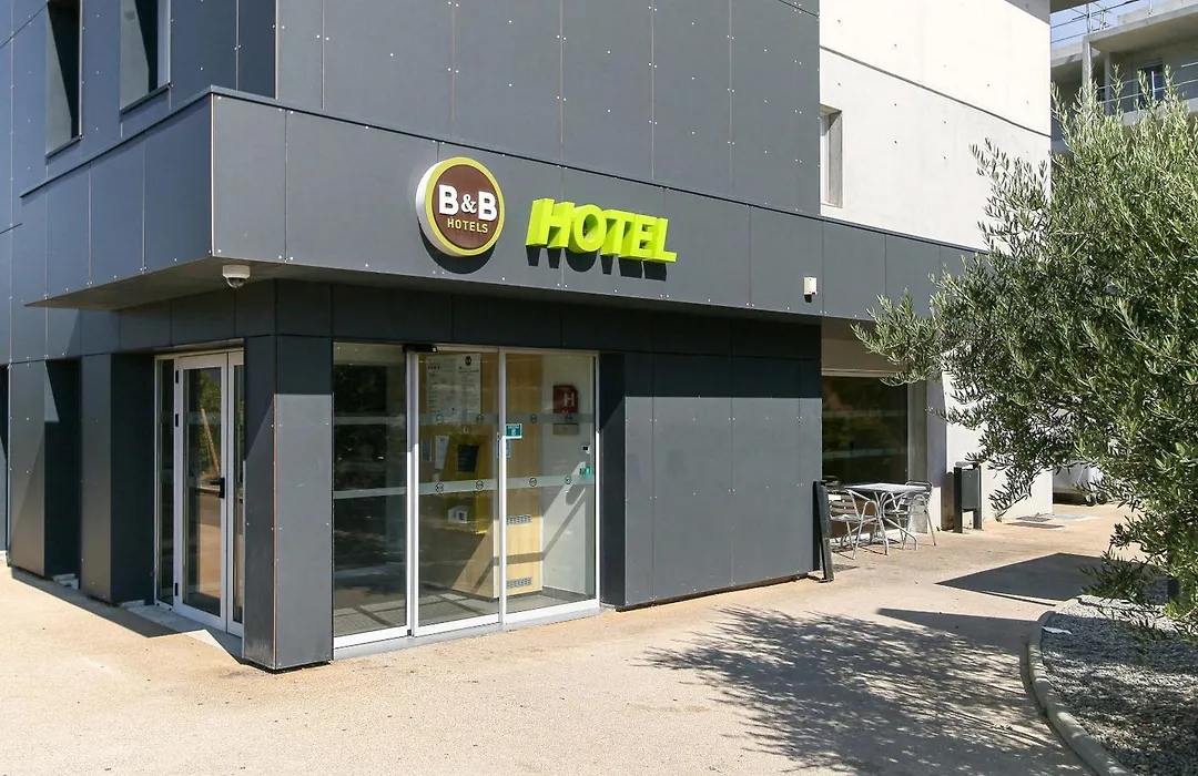 B&B HOTEL Marseille La Valentine St Menet-1
