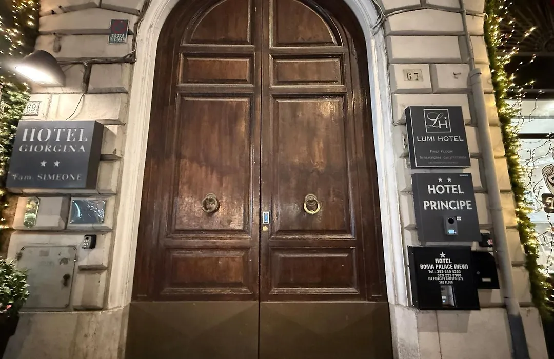 Lumi Hotel-1