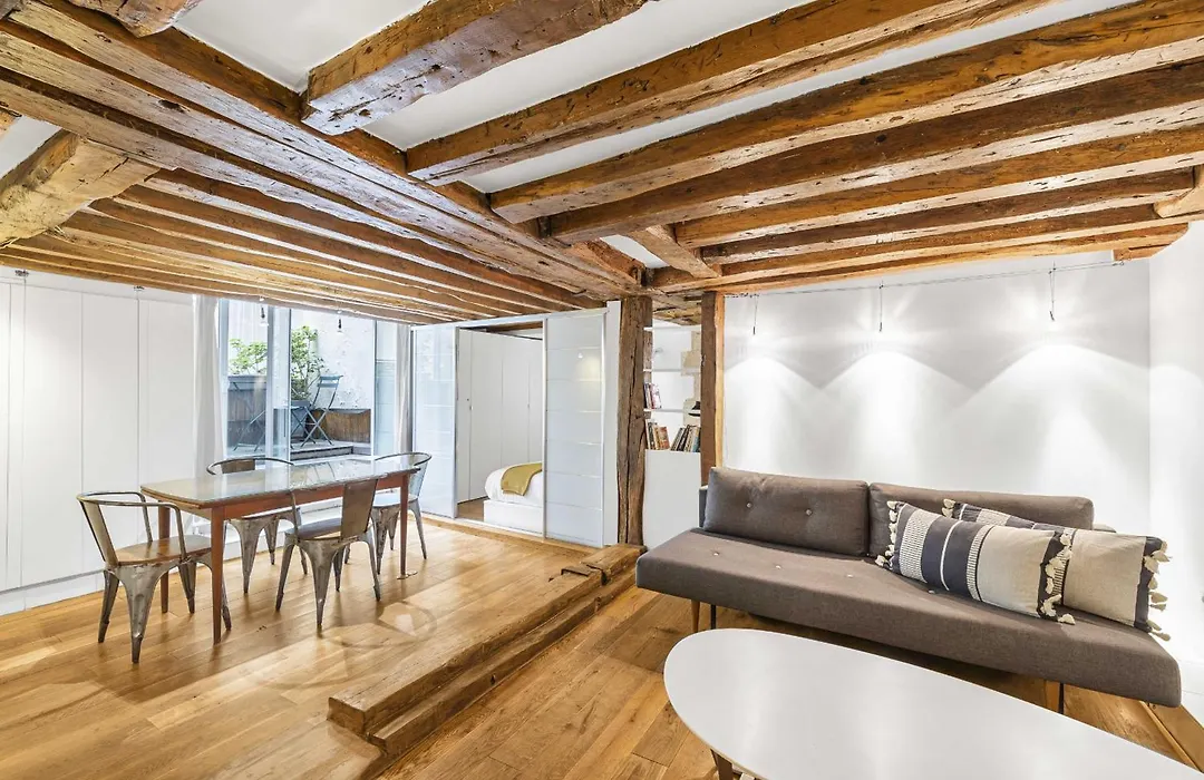 Petit Chalet-1