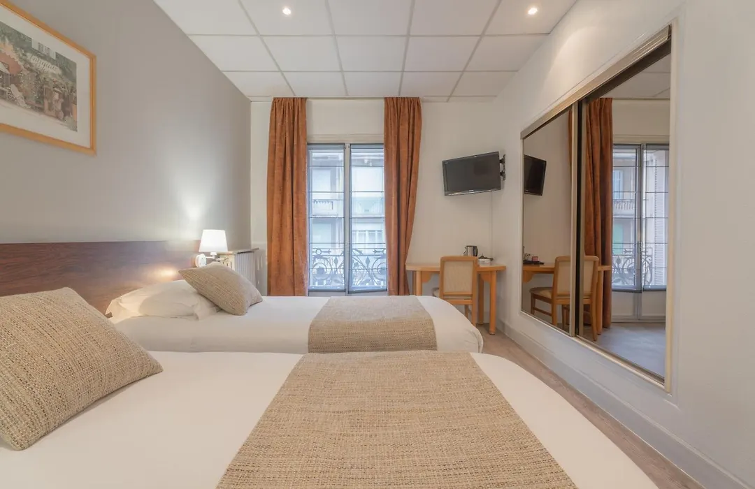 Hotel Busby-1