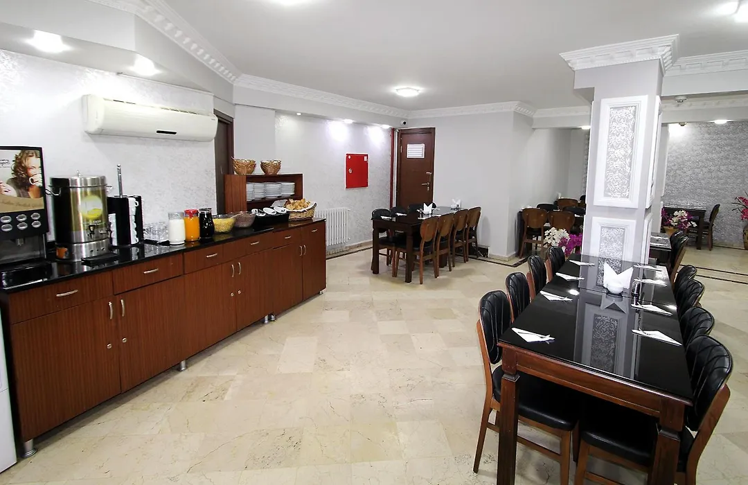 Lyon Hotel Istanbul-1
