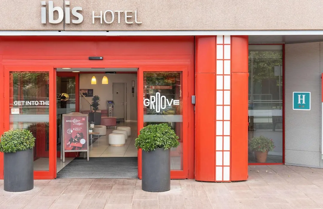 Ibis Barcelona Meridiana-1