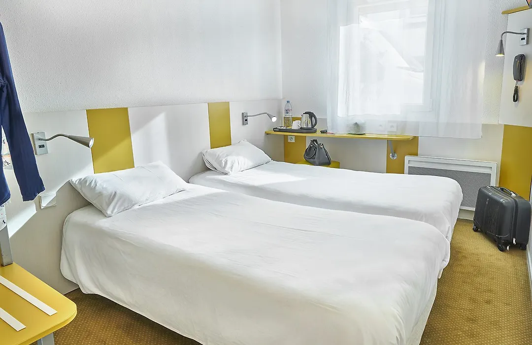 Hôtel REVOTEL Nancy Centre Gare et Congrès-1