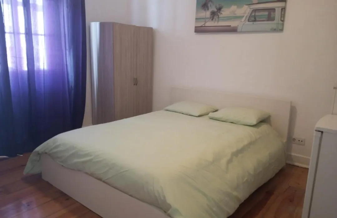 Lisbon Guesthouse-1