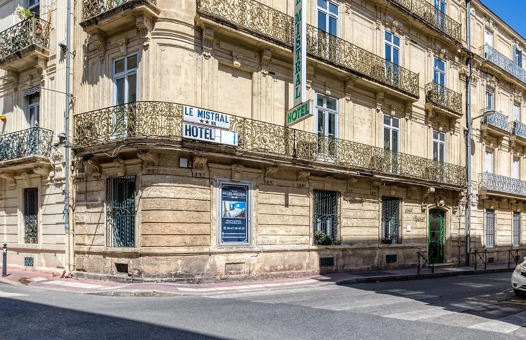 Hôtel Mistral Saint Roch-1