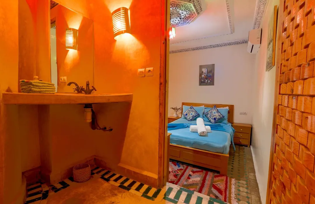 Riad Salma Restaurant Spa-1