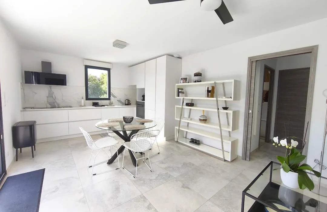 Apartment 3 Rooms With Garden In Ajaccio-1