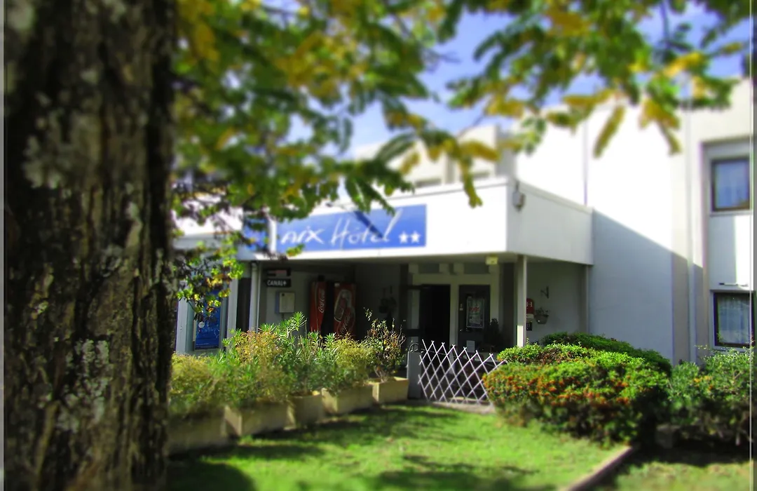 Aix Hotel-1