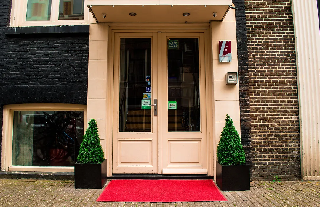 Amsterdam Downtown Hotel-1