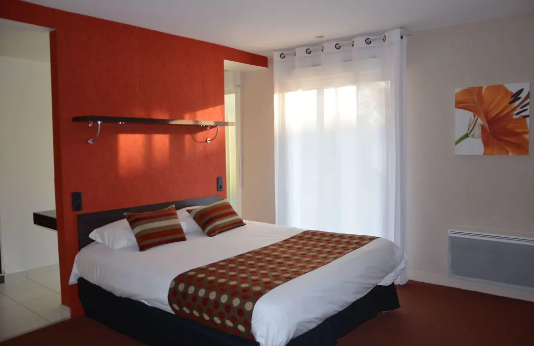 Logis Golfe Hotel-1
