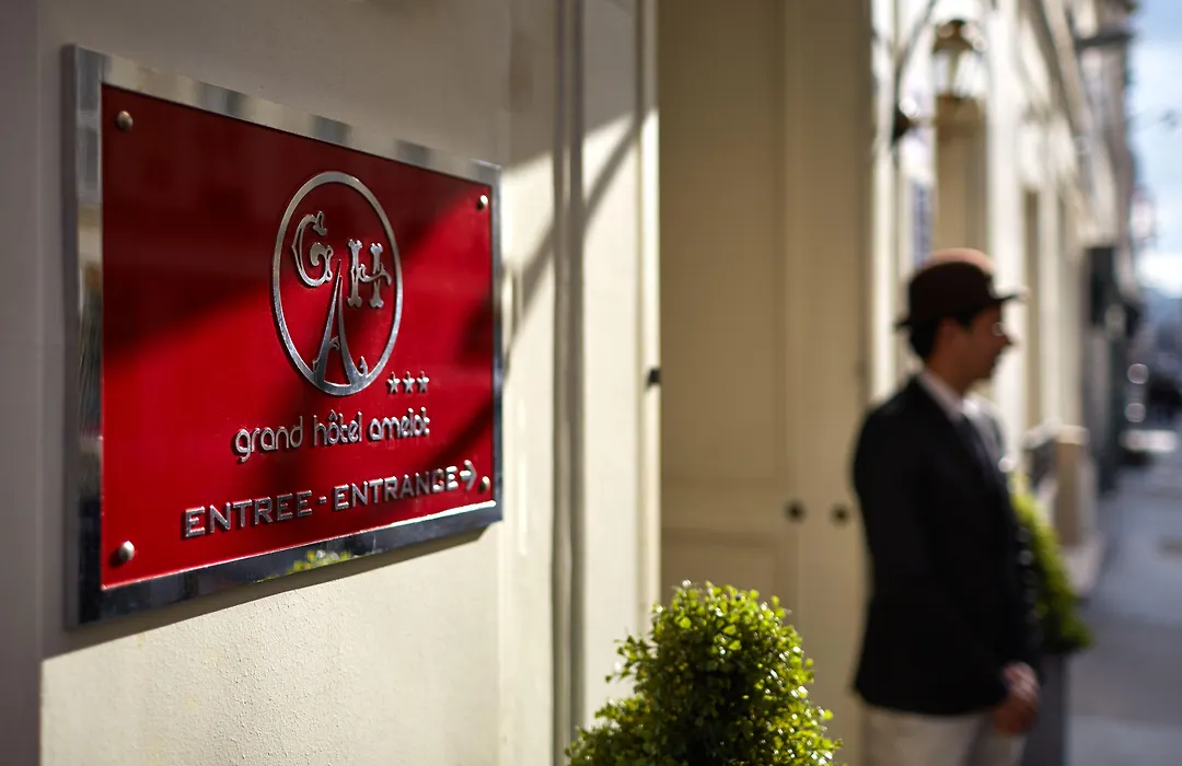 Grand Hôtel Amelot-1