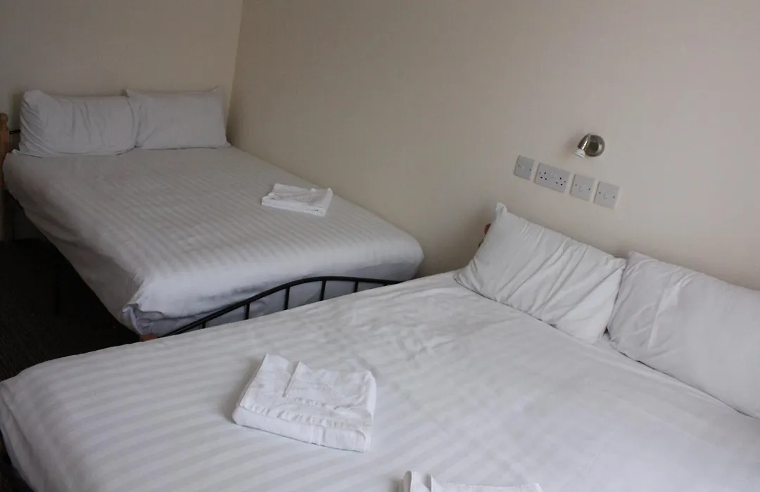 Daisy Hotel-1