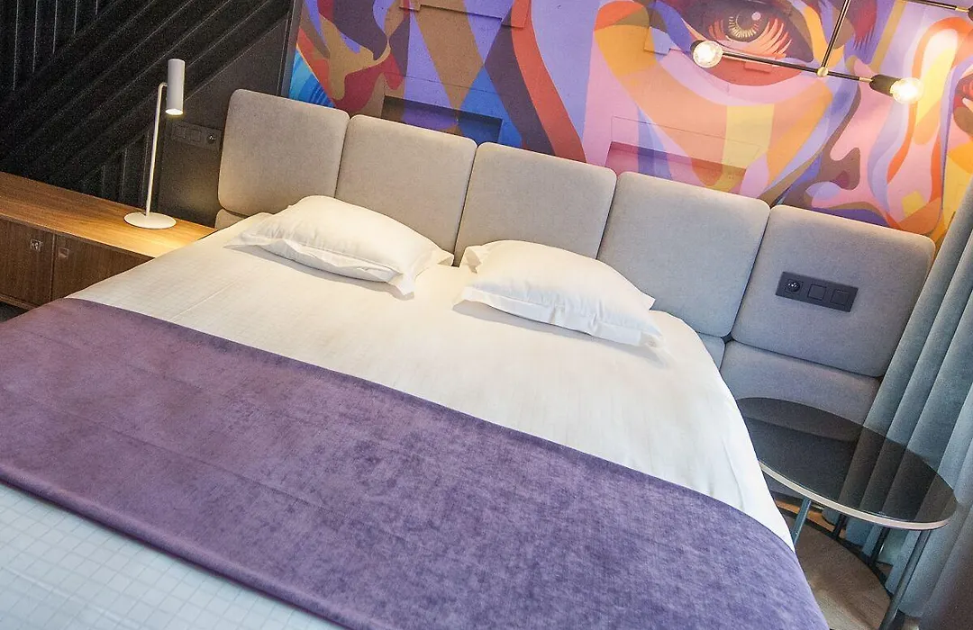 Ostend Hotel-1