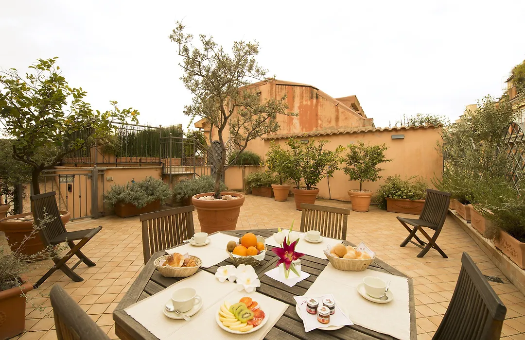 Hotel Gregoriana-1