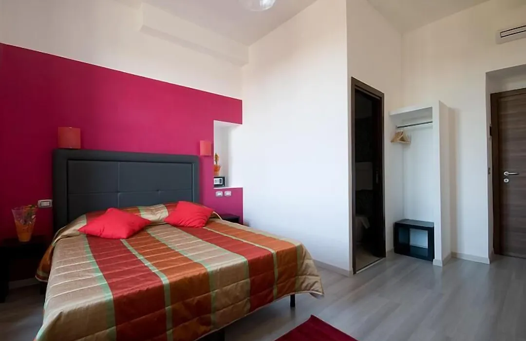 Mf Hotel-1