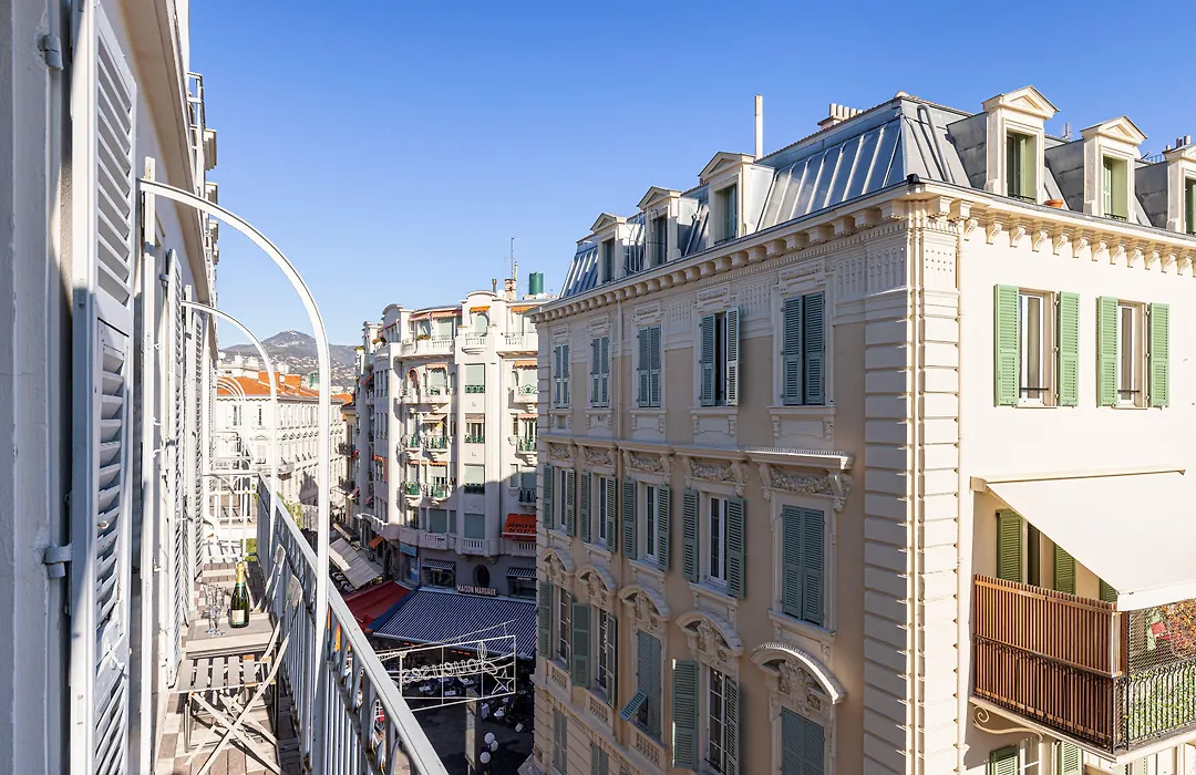 Le Dortoir Boutique Suites-1