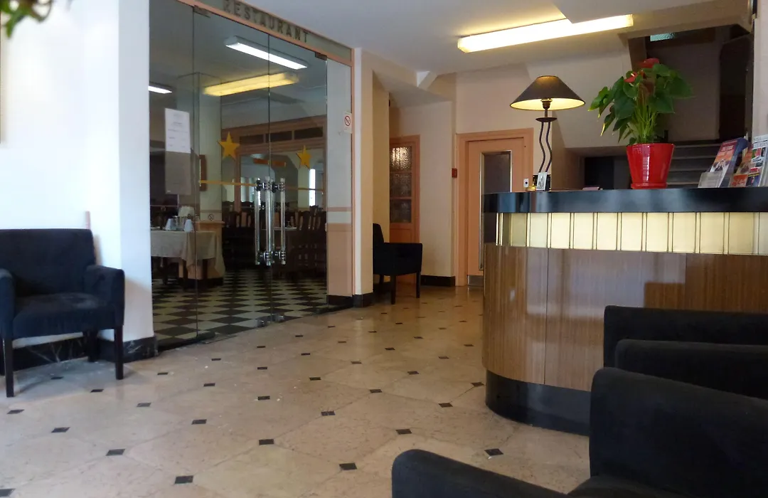 Hôtel Croix des Nordistes-1