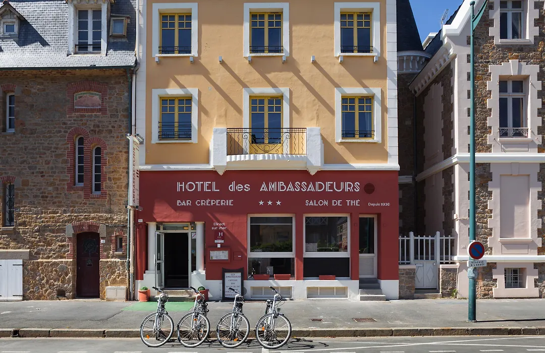 Ambassadeurs Logis Hotel-1