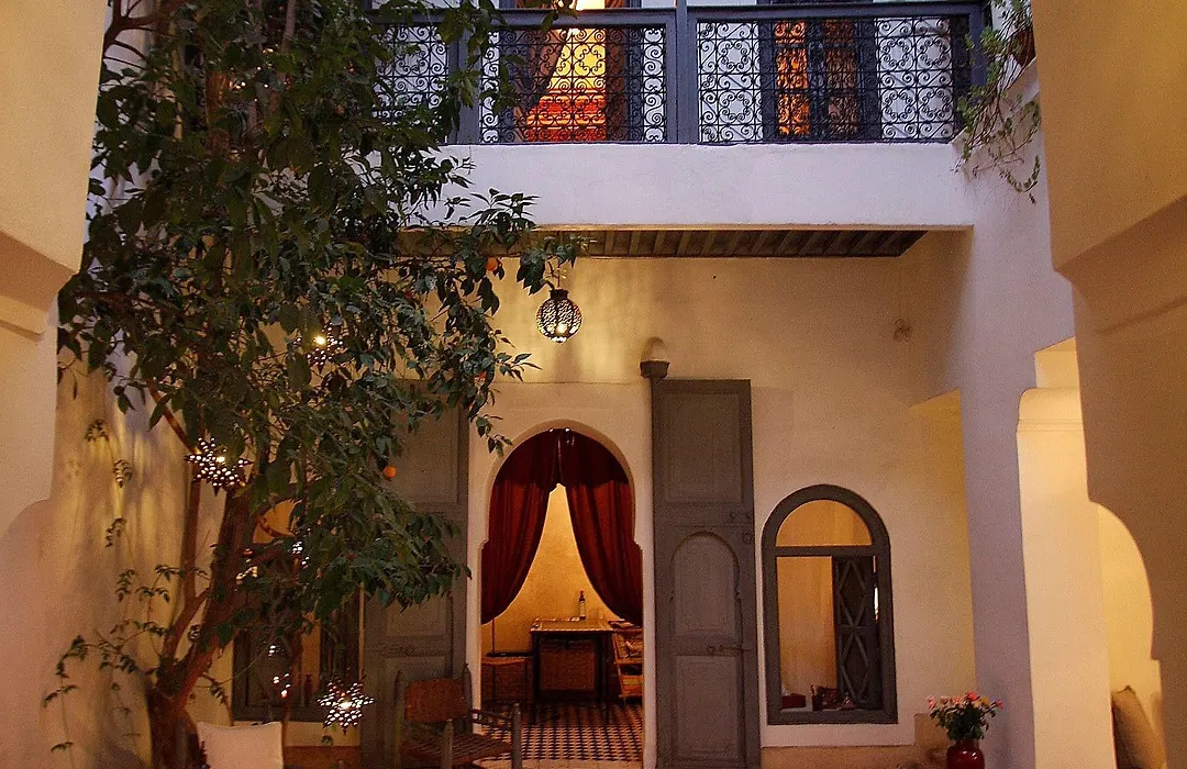Dar Touyir-1