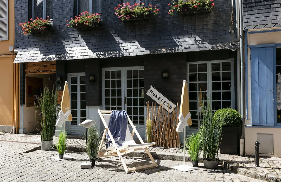 Hotel Le Dauphin Les Loges-1