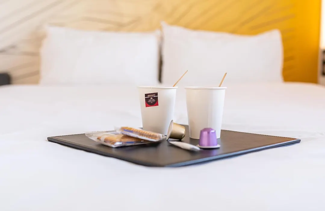 B&B HOTEL Rouen Centre Rive Droite-1