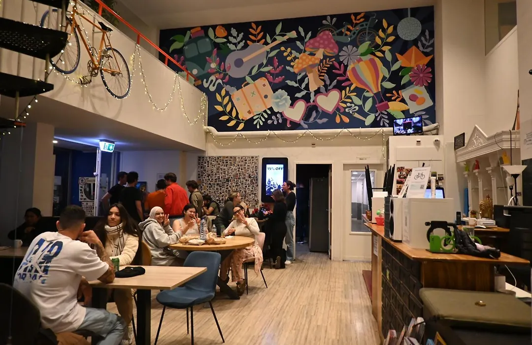 Dutchies Hostel-1