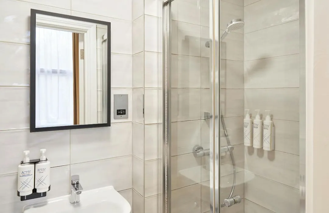 Four Points Flex By Sheraton London Kensington Olympia-1