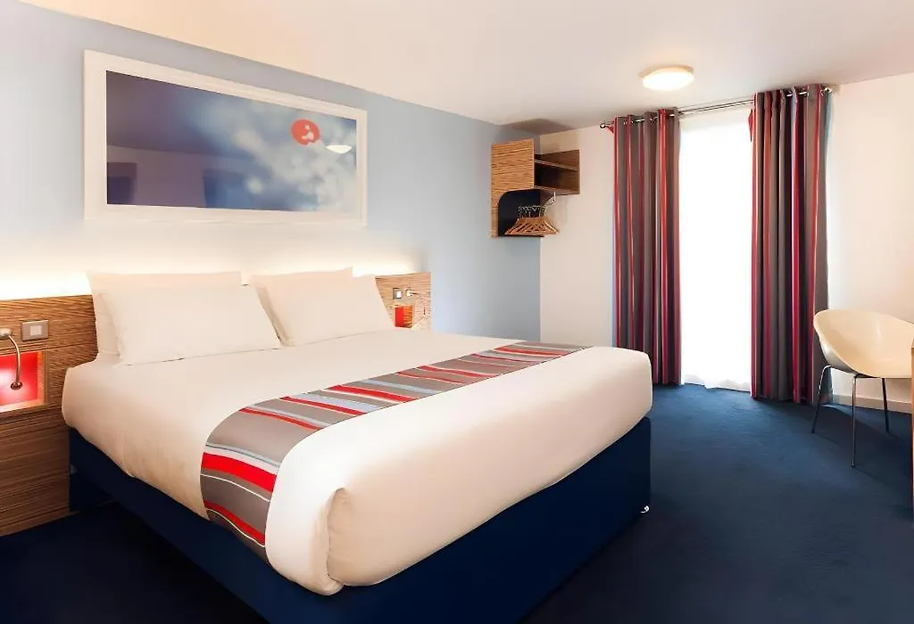 Travelodge London Chessington Tolworth-1
