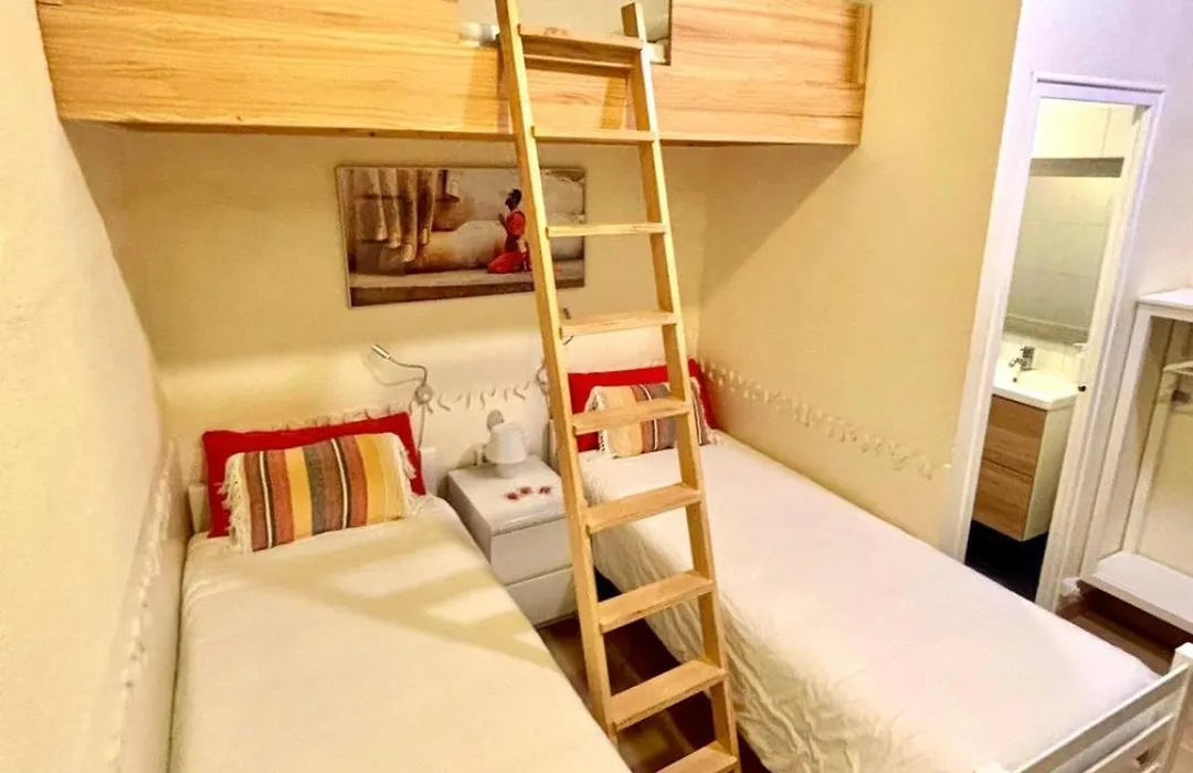 Itaca Hostel-1