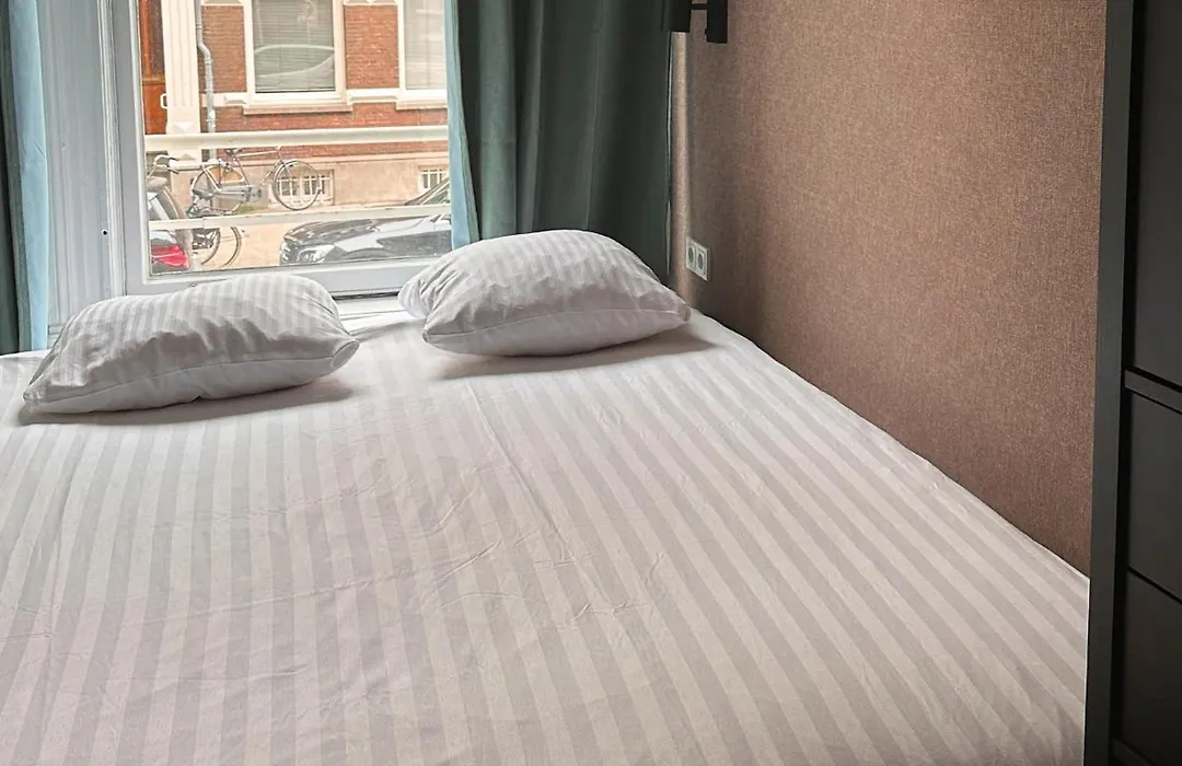 Hotel Vondel Garden-1
