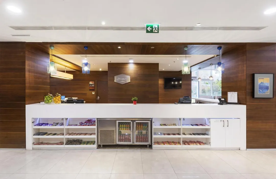 Hampton By Hilton Istanbul Kayasehir-1