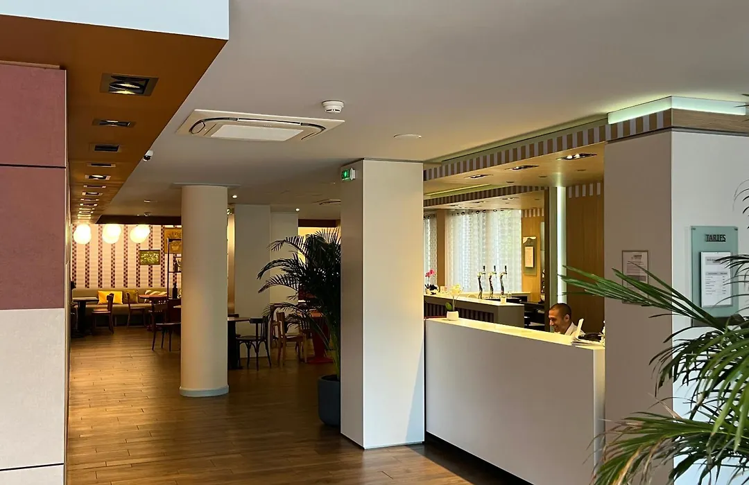 Greet Hotel Lourdes Centre Pyrénées-1