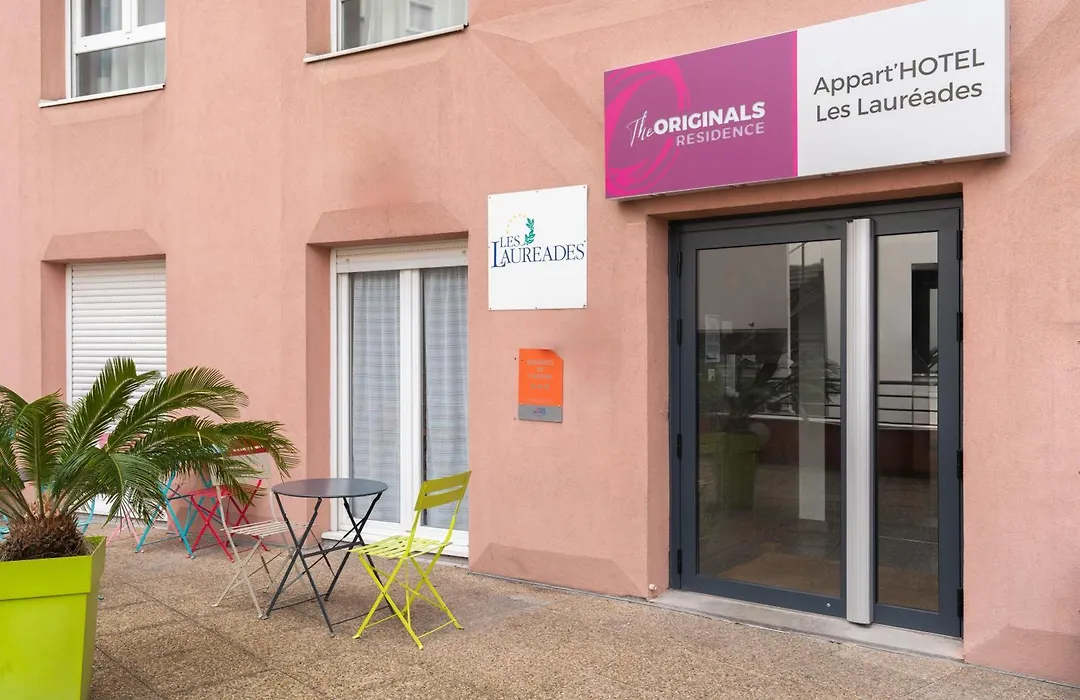 Hôtel et Résidence Les Lauréades Clermont-Ferrand Centre Jaude-1