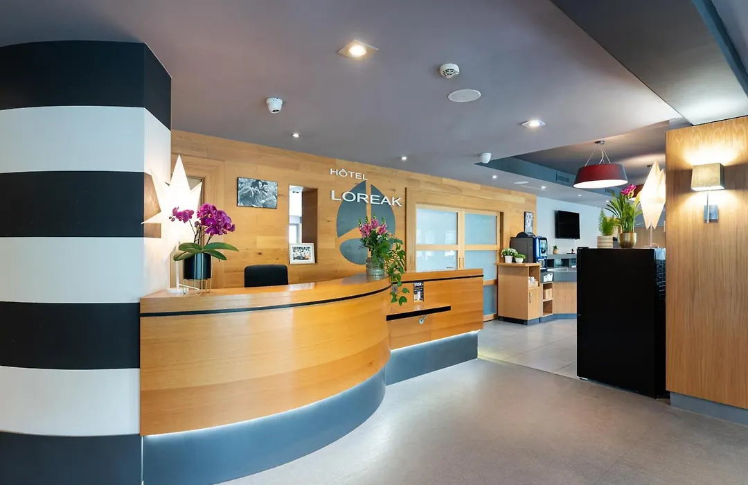 Hotel Loreak-1