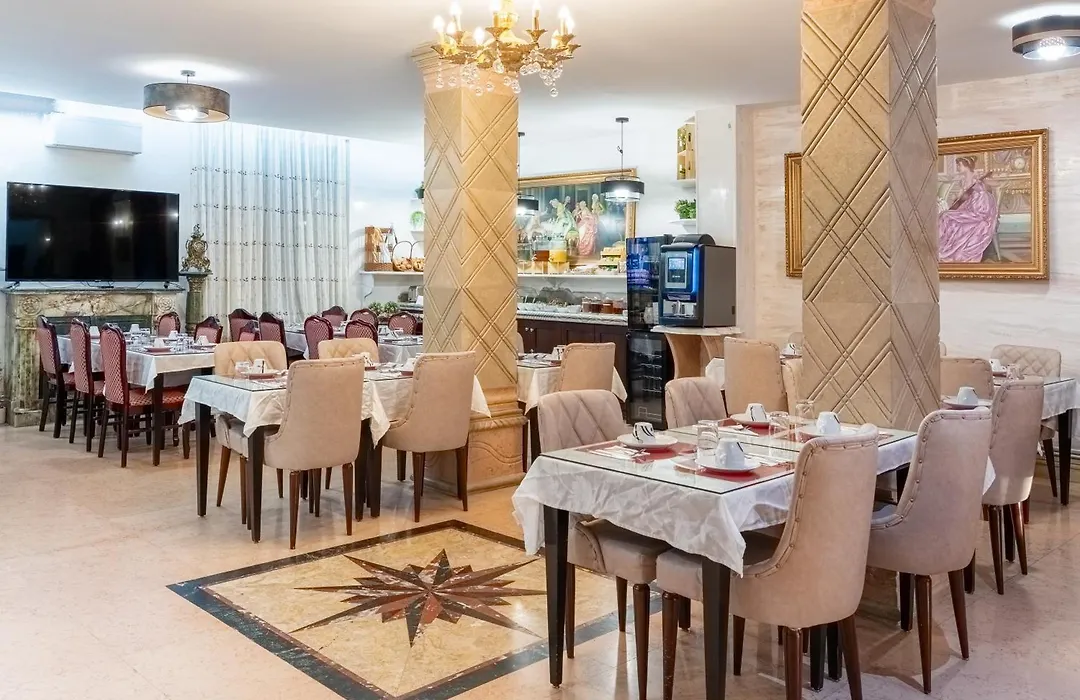 HOTEL ROYAL Paris Ivry-1