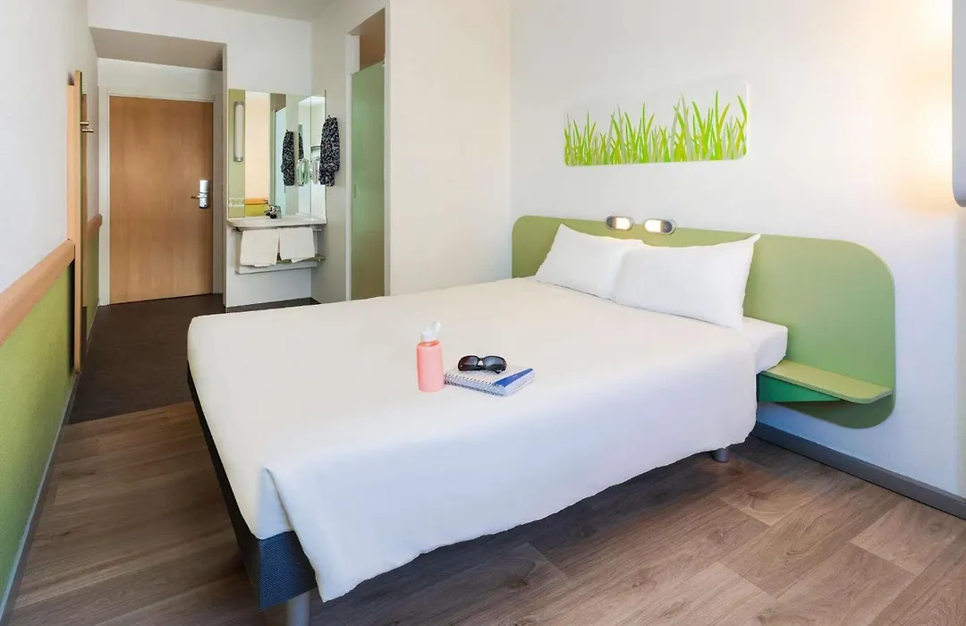 Ibis Budget Madrid Vallecas-1
