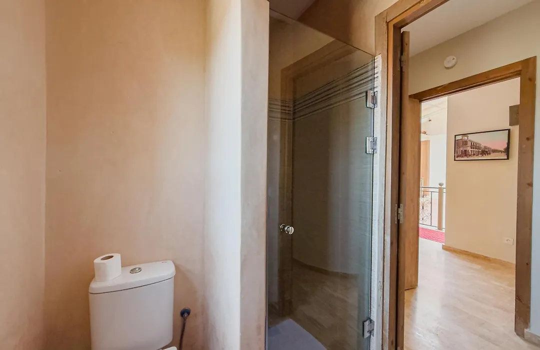 Riad Azia-1