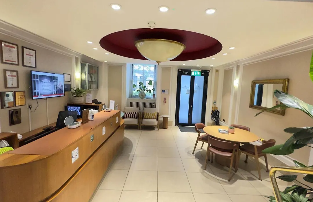 Astor Court Hotel-1