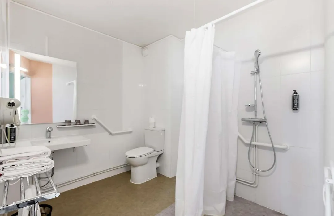 Ibis Styles Lyon Croix Rousse-1